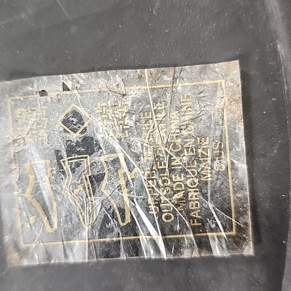 Shoedazzle Black Sandal With Gold Chain Detail 8 - Picture 7 of 7